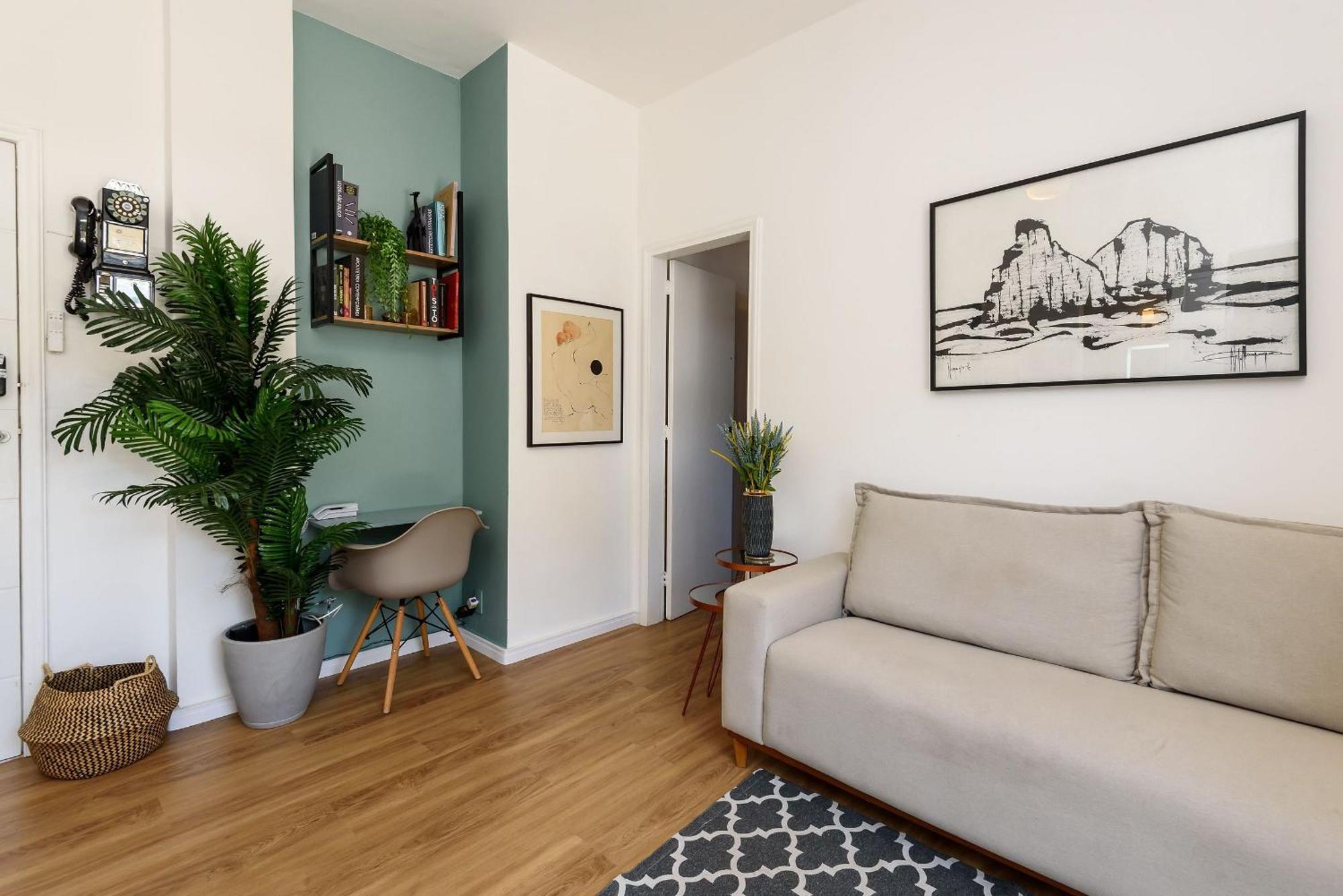 Cobertura C/ Varanda A 300m Da | Lm 82/c01 Apartamento