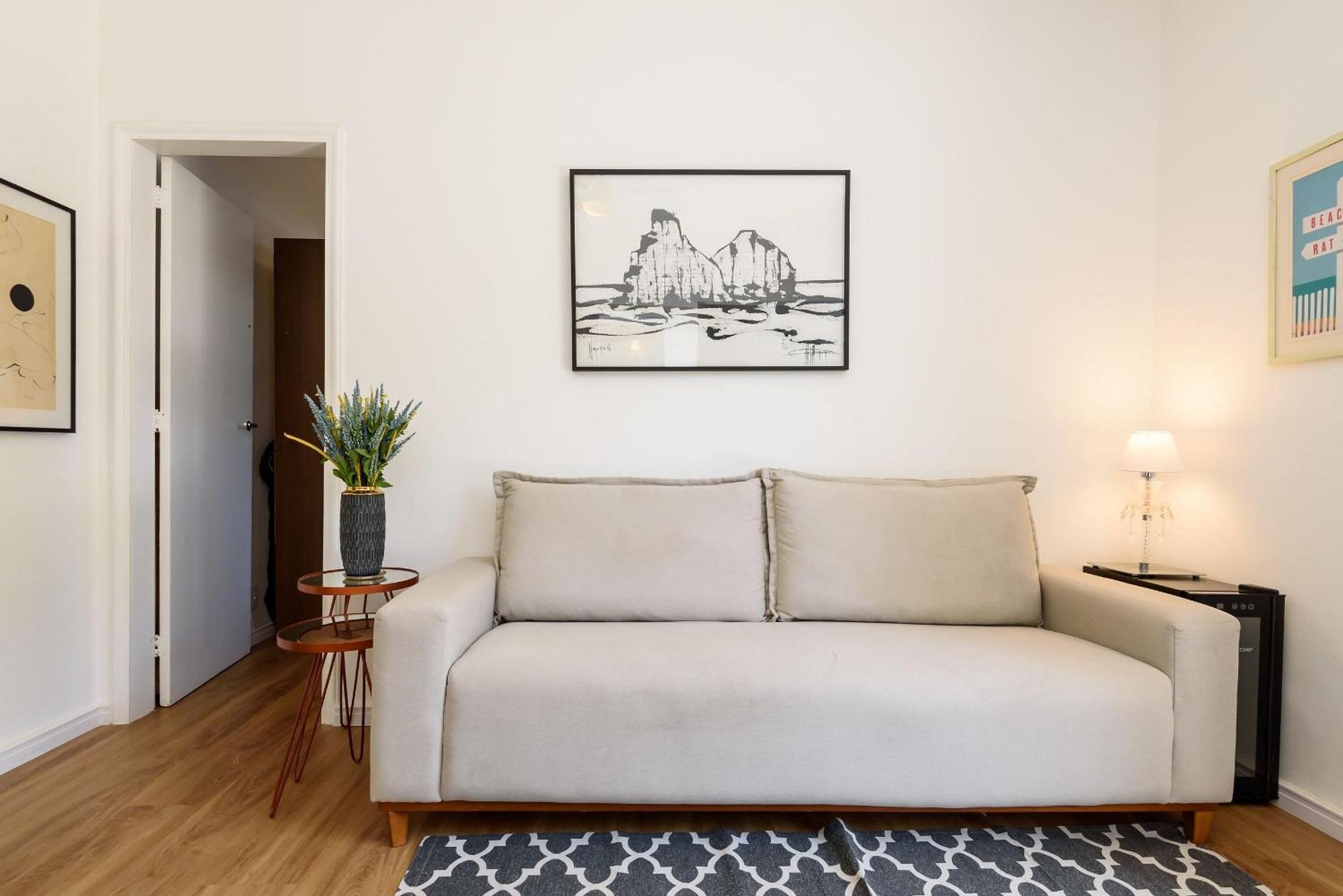 Cobertura C/ Varanda A 300m Da | Lm 82/c01 Apartamento *